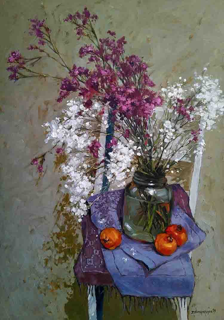 Tranh tĩnh vật hoa họa sĩ Nguyễn Anh Dũng "Sao tím và bi"