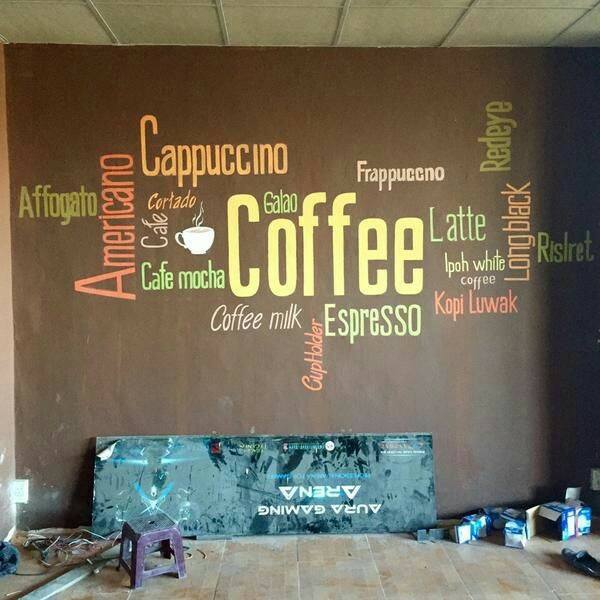 Mẫu tranh tường đậm chất quán cà phê